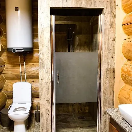 комплекс скала Nyaraló